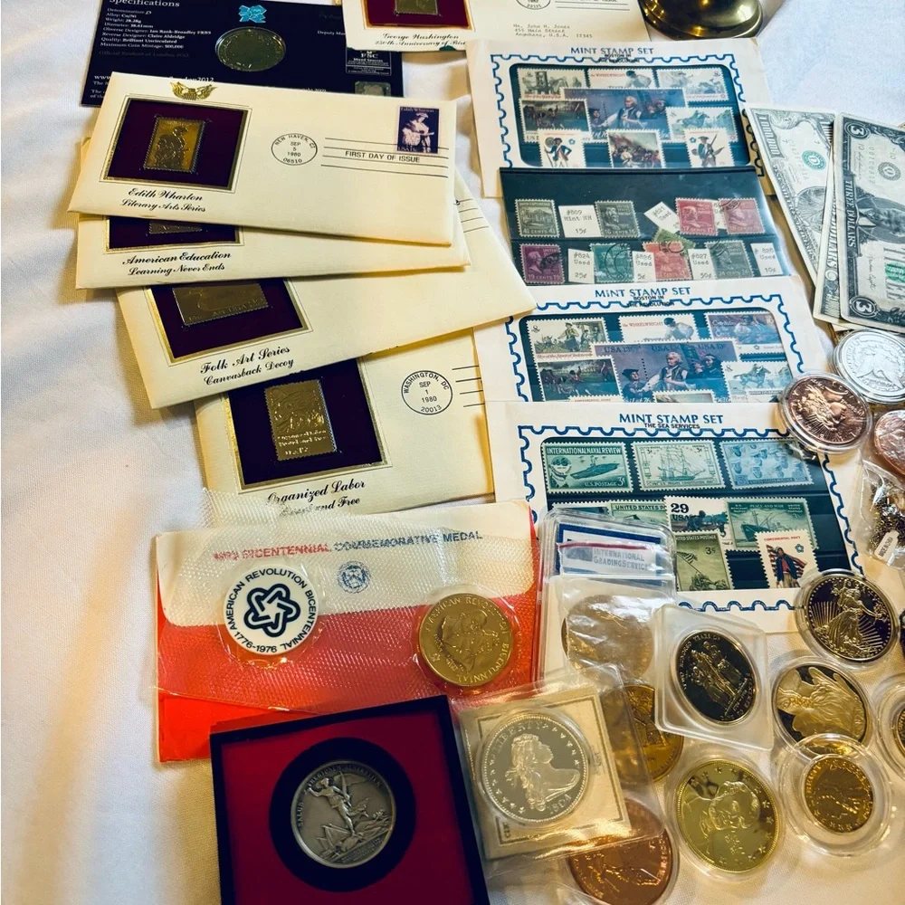 Assorted Coin and Stamp Collection - Picture 2 of 9
